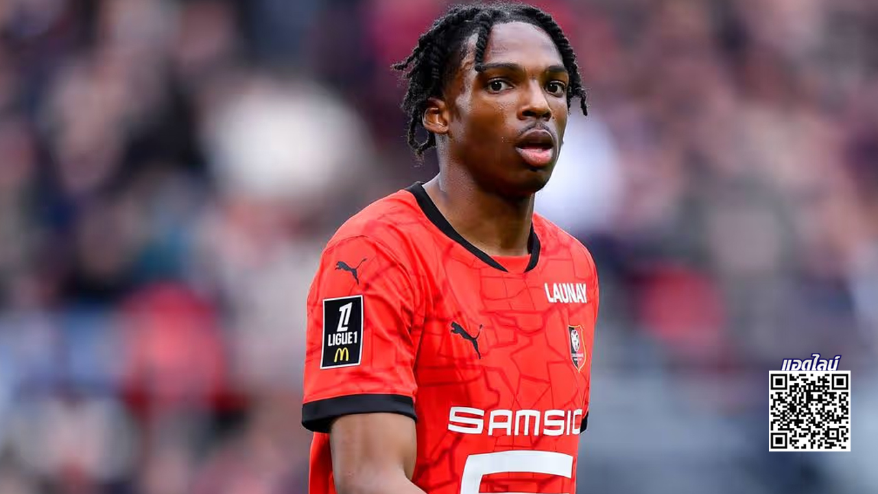 หงส์ใจเต้น! กูรูอวย 'ฌักเกต์' รอวันก้าวขึ้นเป็นกองหลังระดับโลก