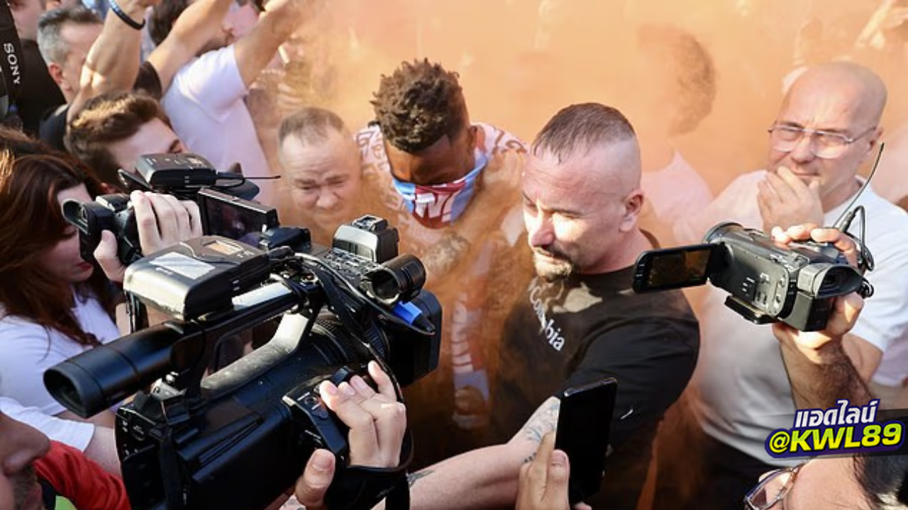 'โอนาน่า' เผยไม่เคยรู้สึกถึงความรักเท่านี้มาก่อน หลังบินถึงตุรกี